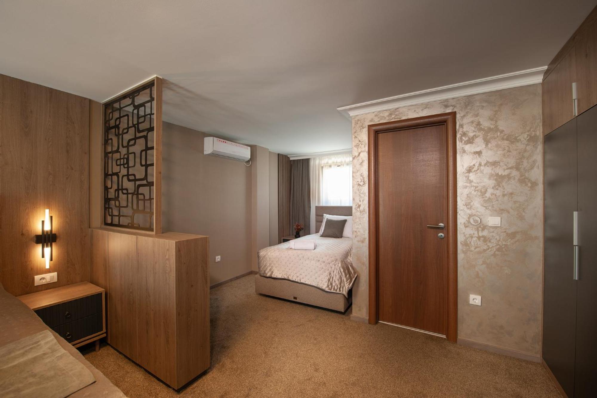 Hotel Kralj クラリエボ 部屋 写真
